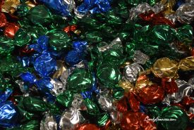 Mylar Wrapped Fruit Flashers are ideal for candy jars or baskets and with approximately 70 pieces per pound, they are a good value too!